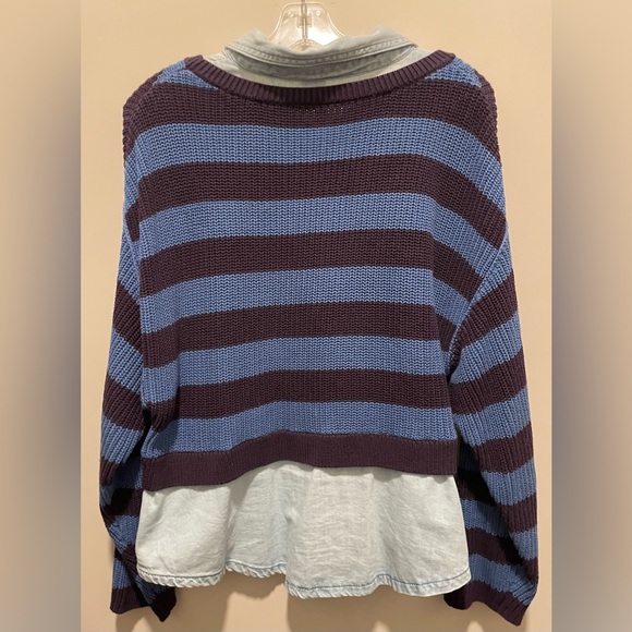 Pilcro Anthropologie Collared Layered Sweater. Size M. Denim and Navy. - Picture 4 of 5